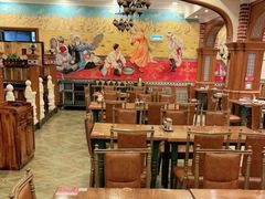 大堂-清真·玛丽亚新疆菜主题餐厅(浙江中路店)