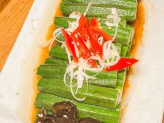 -木柴豆腐·活海鲜·鲁菜(岚山路店)