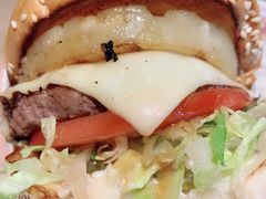 -The Habit Burger Grill 哈比特汉堡(复兴soho店)