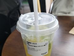 -本来不该有·鲜果咖啡(大梅沙店)