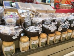 -上海市长春食品商店(淮海中路店)