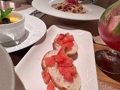 -MOMENT湖景餐厅(解放路店)