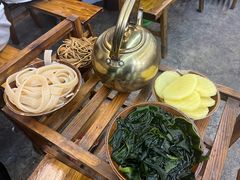 -正南齊北重庆老火锅(光华村直营店)
