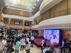 -深圳富苑皇冠假日套房酒店