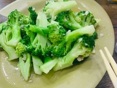 蒜蓉西兰花-贞姨美食·老字号海鲜大排档