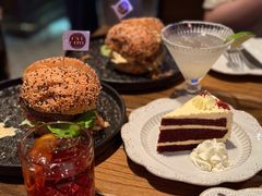 -FAT COW(静安寺店)