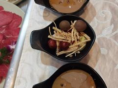 -羊家胡同·龙虾烧烤火锅(龙汇路店)