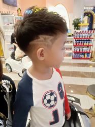 -爆米花儿童美发乐园(长白万象汇店)