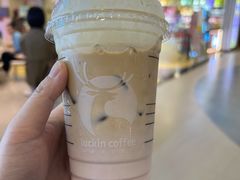 -瑞幸咖啡(巴黎春天陕西路店)