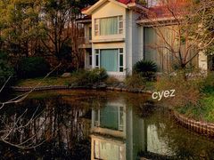 -上海怡沁园度假酒店