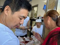 -巢娭毑月饼店(洞井路店)