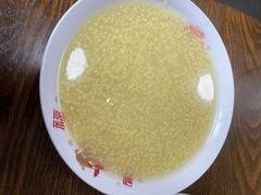 小米粥-林记小笼包(河北路店)