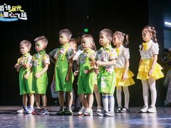 -蓝话筒·少儿成人演讲口才·主持朗诵·戏剧表演(大华第一坊店)