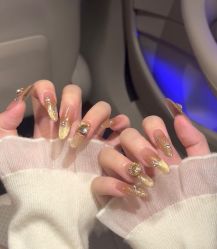 -RL Nail·瑞丽美甲美睫品牌原创店