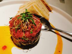 牛肉塔塔配牛油果黑橄榄酱-Solo(衡山路店)