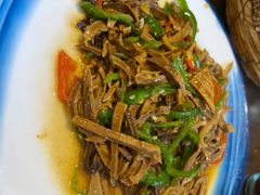 -缘来聚·徽菜名店(黄山宏村店)