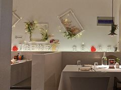 -春树下·树屋花房西餐厅(罍街AS1980店)