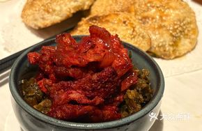 Jinlian Scallion Pancake with Fermented Pork