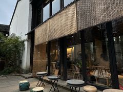 -Metal hands·铁手咖啡