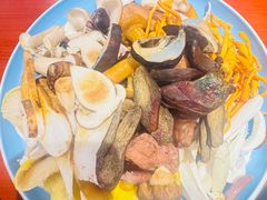 -菌之家·专业纯野生菌火锅·特色炒菌