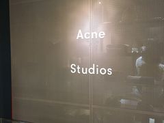 -Acne Studios(芮欧百货店)