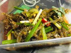 -鱼非鱼(徐家汇店)
