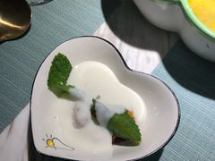 -蜜桃花开·中西融合菜E&W(南长街店)