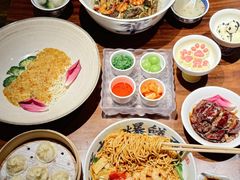 -李犟大爆鳝面·手工蟹黄包(湖滨西湖店)