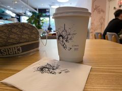 美式咖啡-织荆鸟咖啡(首开福茂店)
