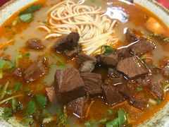 -金杨拉面王小吃面馆·牛三宝面·红烧牛肉粉