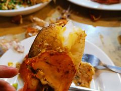 -大树下海鲜饭店