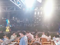 -渔家火锅·海鲜自助餐·演艺(亚龙湾天域酒店)
