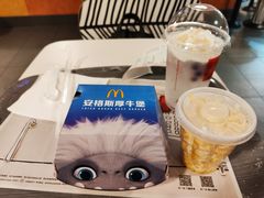 双层安格斯厚牛菠萝堡套餐-麦当劳(中山八路店)