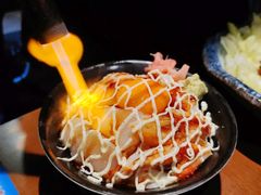 三文鱼火山丼-魔丼屋(日月光店)