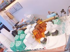 -Line 咖啡(石厦花园店)