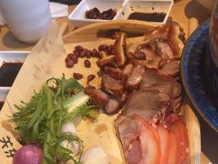 -关东小磨东北菜(上海长风大悦城店)