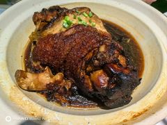 -老码头黑皮肘子锅包肉(赣水路店)