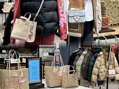 -宁波杉井奥特莱斯广场