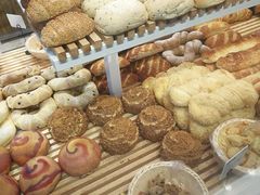 -焙丽拾光(麦凯乐直营店)