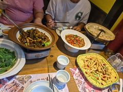 -黄泥岗·地道湖北菜(奥特莱斯店)