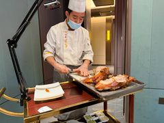 -艳阳天民俗村(公园路店)