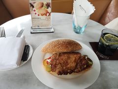 -深圳温德姆至尊酒店·大堂吧·户外花园