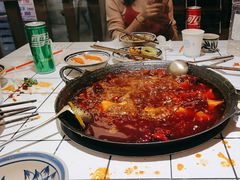 -旧街市鲜货老火锅(大光路店)