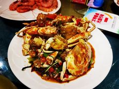 -三亚火车头万人海鲜广场