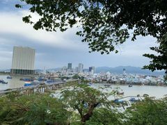 -芽庄中心购物广场