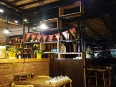 大堂-陈记农家挂炉烤肉(雁南一路店)