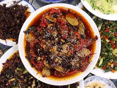 -江湖黑大兔(杨家坪店)