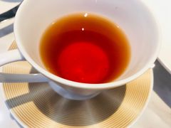 -La-Serene Café