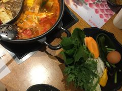 -呷哺呷哺(维多利万悦城店)