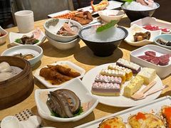 -雍和会海鲜姿造自助(湖东路店)